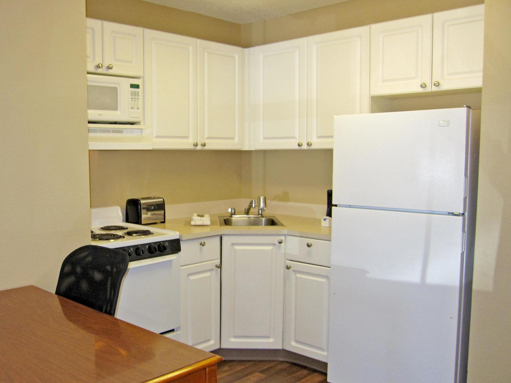 Extended Stay America Suites - Detroit - Novi - Orchard Hill Place Northville Екстериор снимка