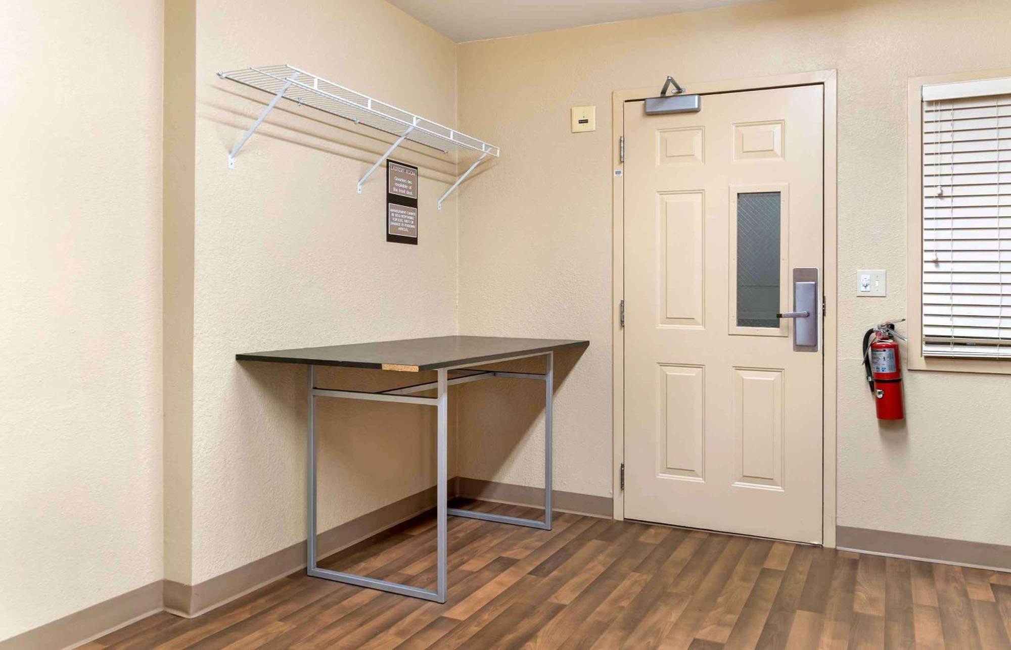 Extended Stay America Suites - Detroit - Novi - Orchard Hill Place Northville Екстериор снимка
