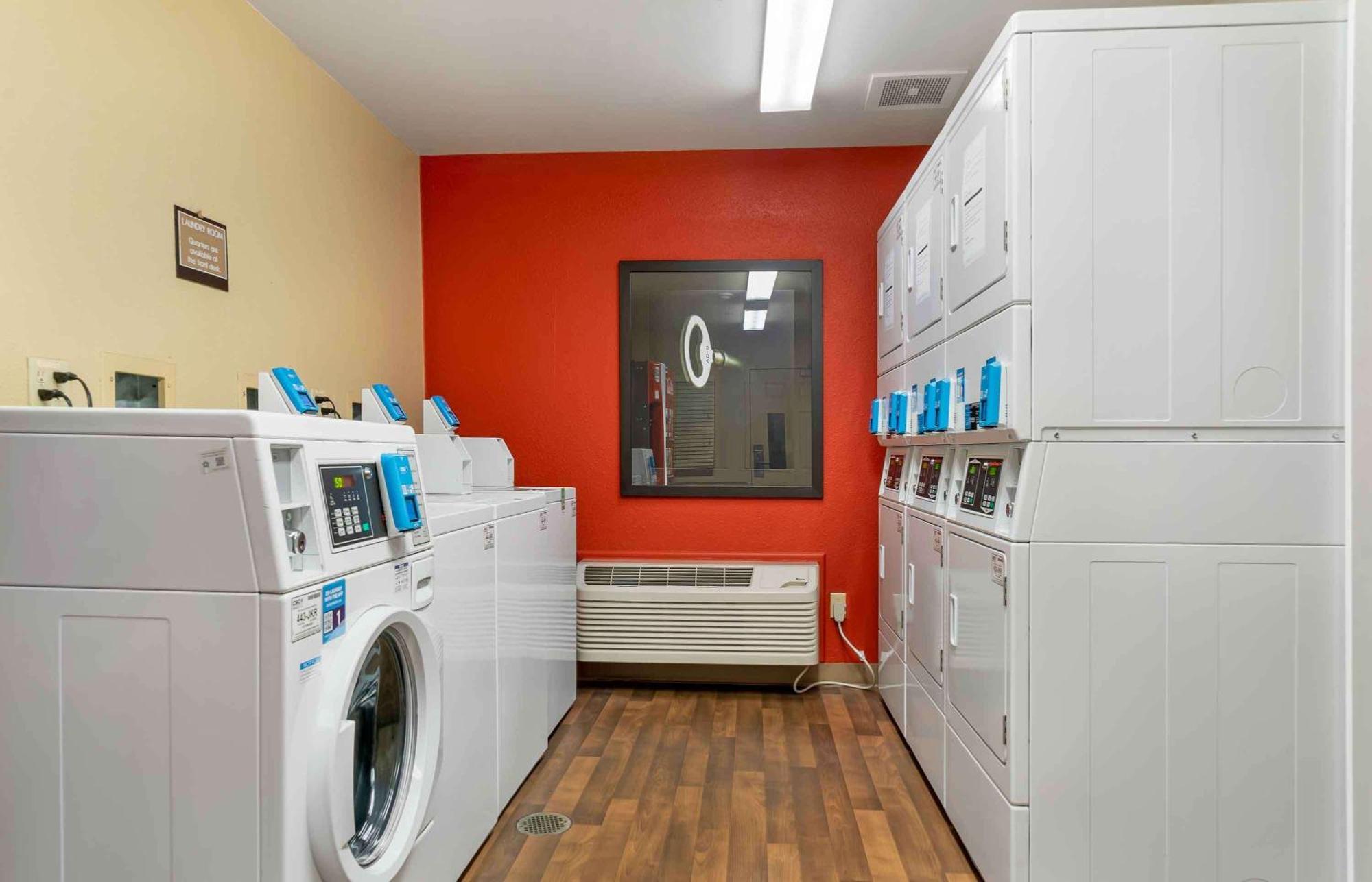 Extended Stay America Suites - Detroit - Novi - Orchard Hill Place Northville Екстериор снимка