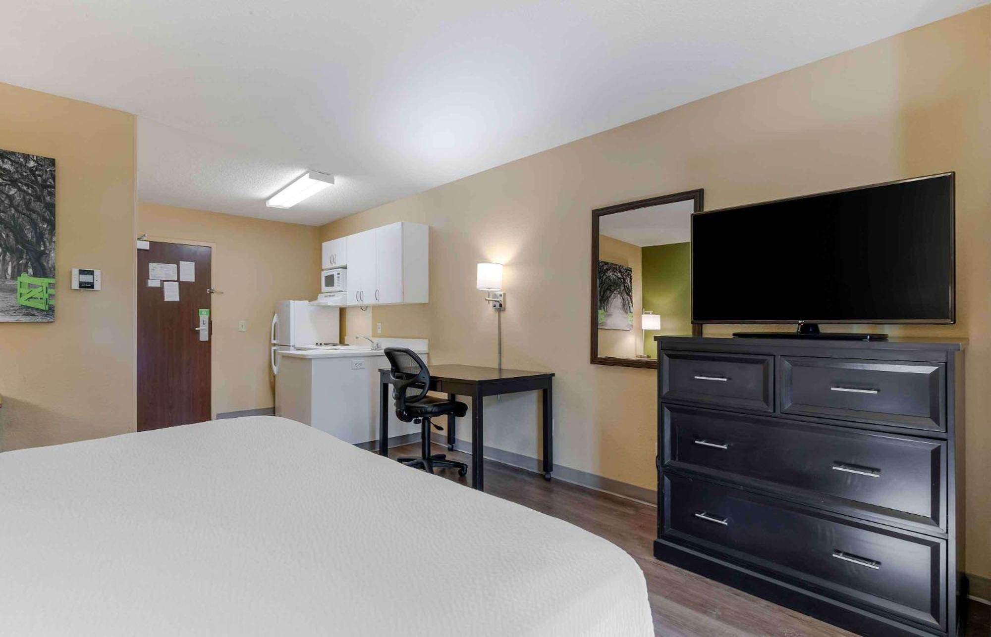Extended Stay America Suites - Detroit - Novi - Orchard Hill Place Northville Екстериор снимка